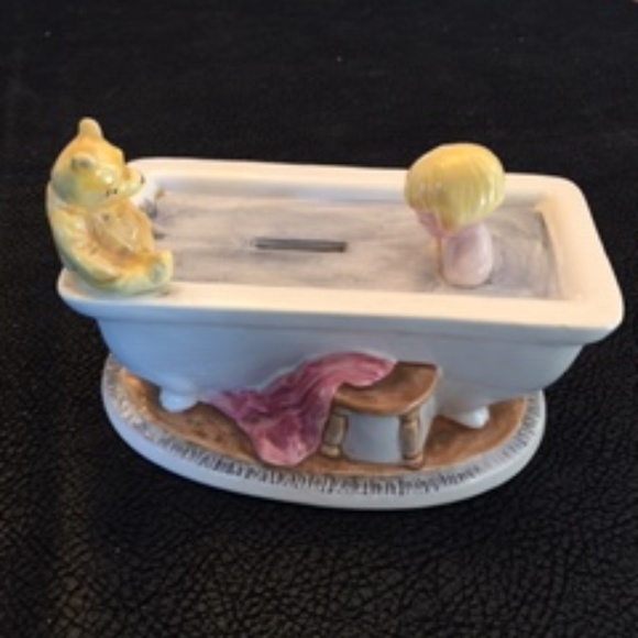 Disney-Charlente Classic Pooh bear & Christopher Robin Bathtub Coin bank - Picture 1 of 5